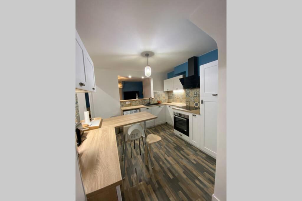 Face - 95m2 - 3ch Vue - 8 Personnes Apartment Saint-Valery-en-Caux